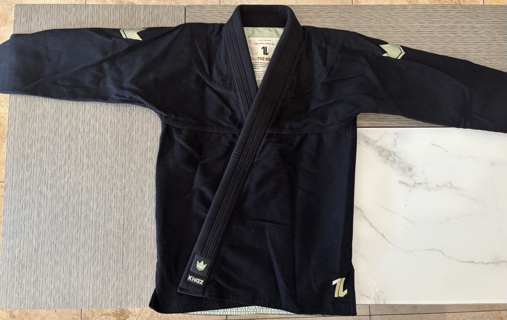 Kingz: The ONE V2 Women’s Jiu Jitsu Gi-black Size: F0