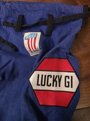 LUCKY Gi – PUSCIFER Jiu jitsu BJJ Kimono, Size A0 Fits like A1. Vintage RARE!