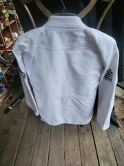 Gracie Barra GI White  – Size 12 – GOOD CONDITION!
