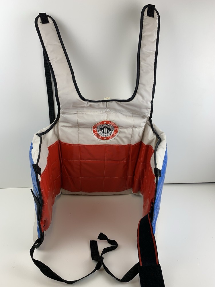 The World Taekwondo Federation Sparring Vest Martial Arts Karate MMA