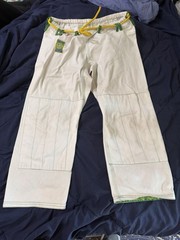 CENTURY 96 Especial Signature Series Jiu-Jitsu Gi White Green A1
