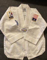 Kids White Taekwondo Top Uniform Costume Tom Vo’s Size 00 130 cm