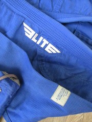 Elite Sports Brazilian Design MMA Martial Arts/Jiu Jitsu Gi and Pants Size A3