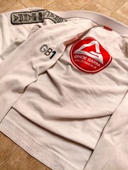 Gracie Barra Equipe GB Edition BJJ Gi Jacket Mens Size A4 White Kimono Top Rare