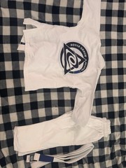 Royce Gracie Academy Jiu-Jitsu BJJ White Gi Kimono Kids Size C000 With Belt