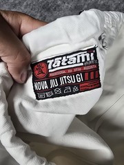 Tatami Fightwear A2 Women’s Nova Jiu Jitsu Minimo 2.0 BJJ Gi White MMA w/ stains