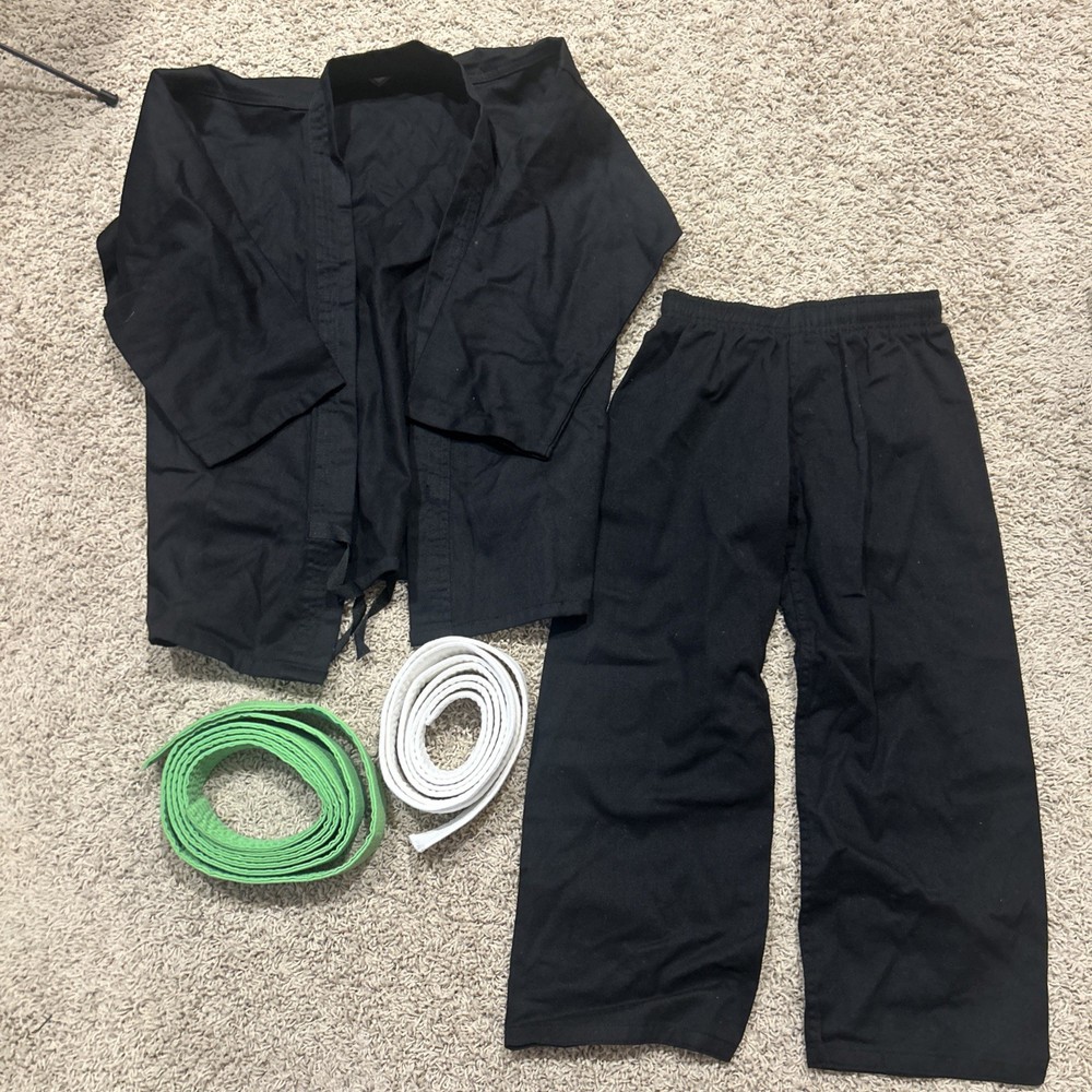Century Martial Arts Uniform Black 2 Piece Uniform youth Size 0 plus 2 belts
