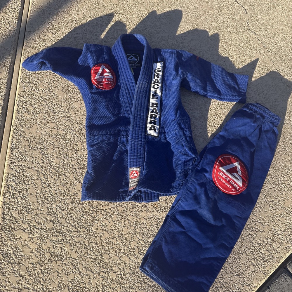 Gracie Barra Equipe Kimono And Pants Brazilian Jiu-Jitsu Gi Blue Youth 2 / 3