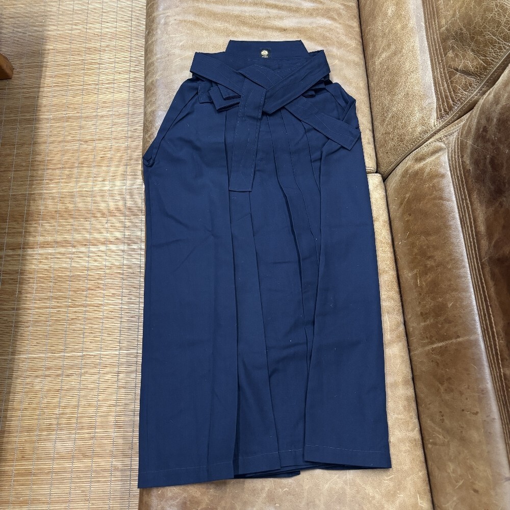 【Y2】Kendo Hakama Uniform Japanese Martial Armor Used / From Japan