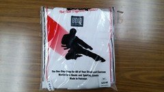 Martial Arts Karate Uniform / BOLD Lightweight – WHITE — Size 0, 00, 000