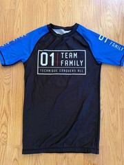 BJJ Short Sleeve Rash Guard Adult Small Blue