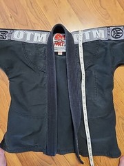 OTM Jiujitsu Gi Top Kids Black Size M000 Youth BJJ Grappling On The Mat MMA Gym