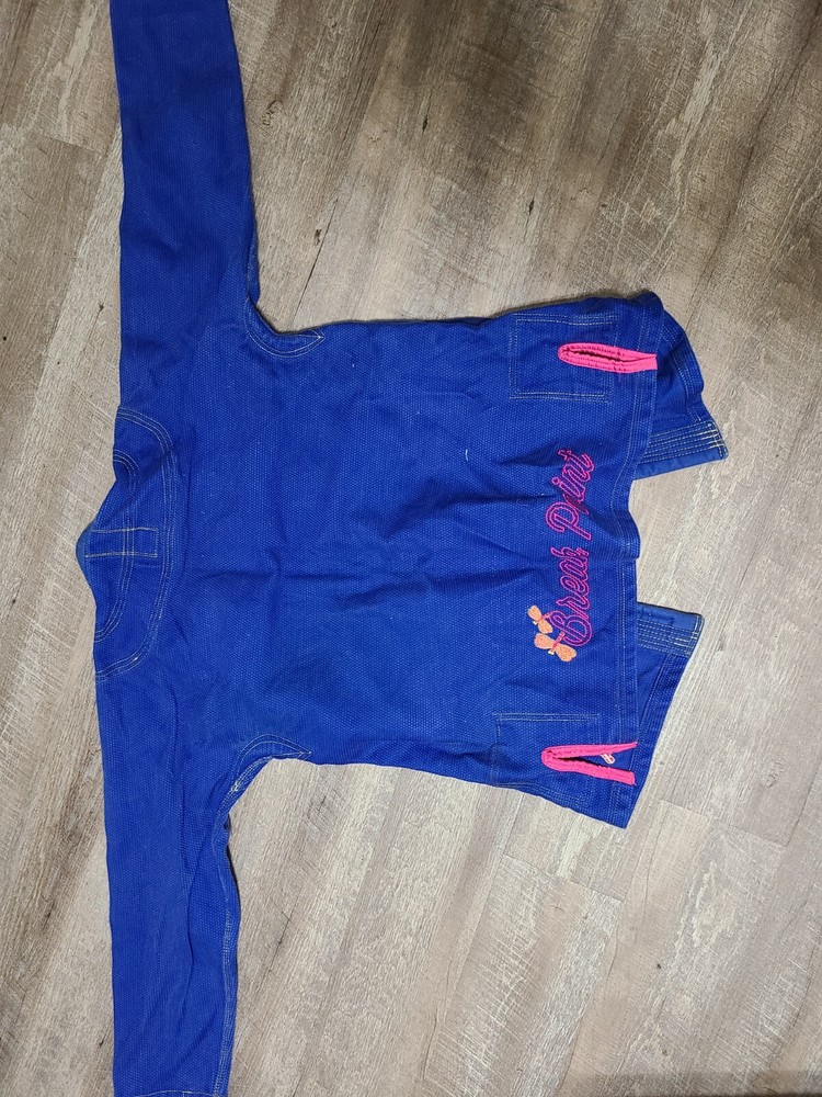 Blue dragonfly break point women’s gi size F3