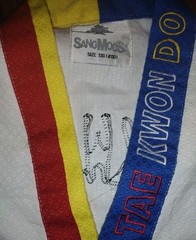 SangMooSa Taekwondo Medium Weight Student Uniform (Size 130 #00) 6-8yr