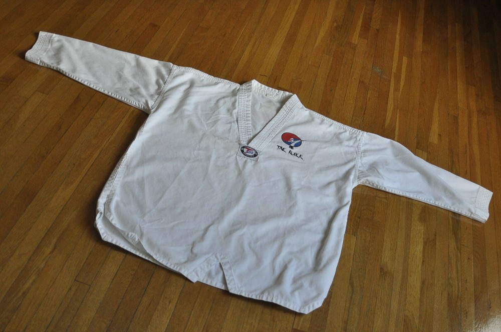 Vintage Taekwondo Approved Uniform Shirt Gi – Tae Kuek logo