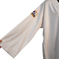 Taegeuk MUSA Martial Arts USA Taekwondo Unisex White Shirt Size 5/190
