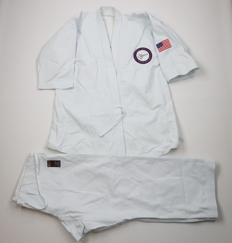 Tournament Shureido Adult Size 4 2 Piece United States Martial Arts Team Uniform