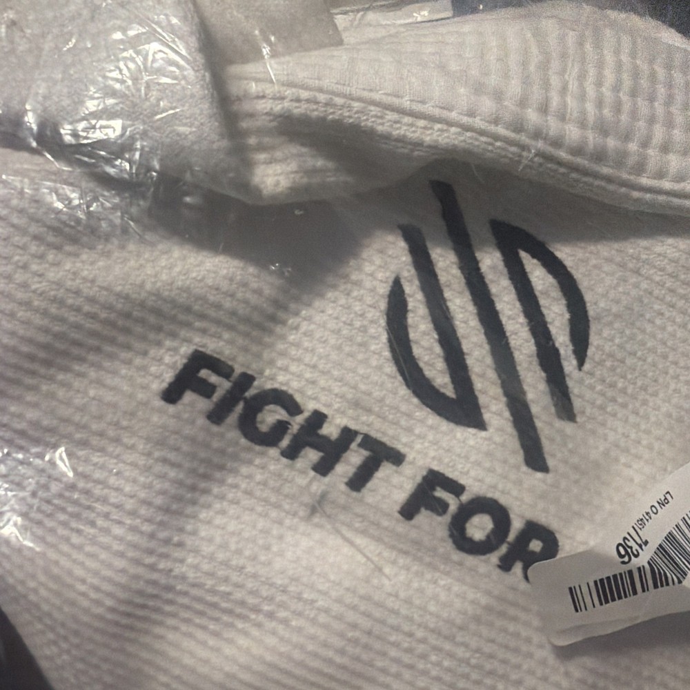 Sanabul Set Size A4 Top &Bottom Logo White Fight Jiu Jitsu Martial Arts. No Belt
