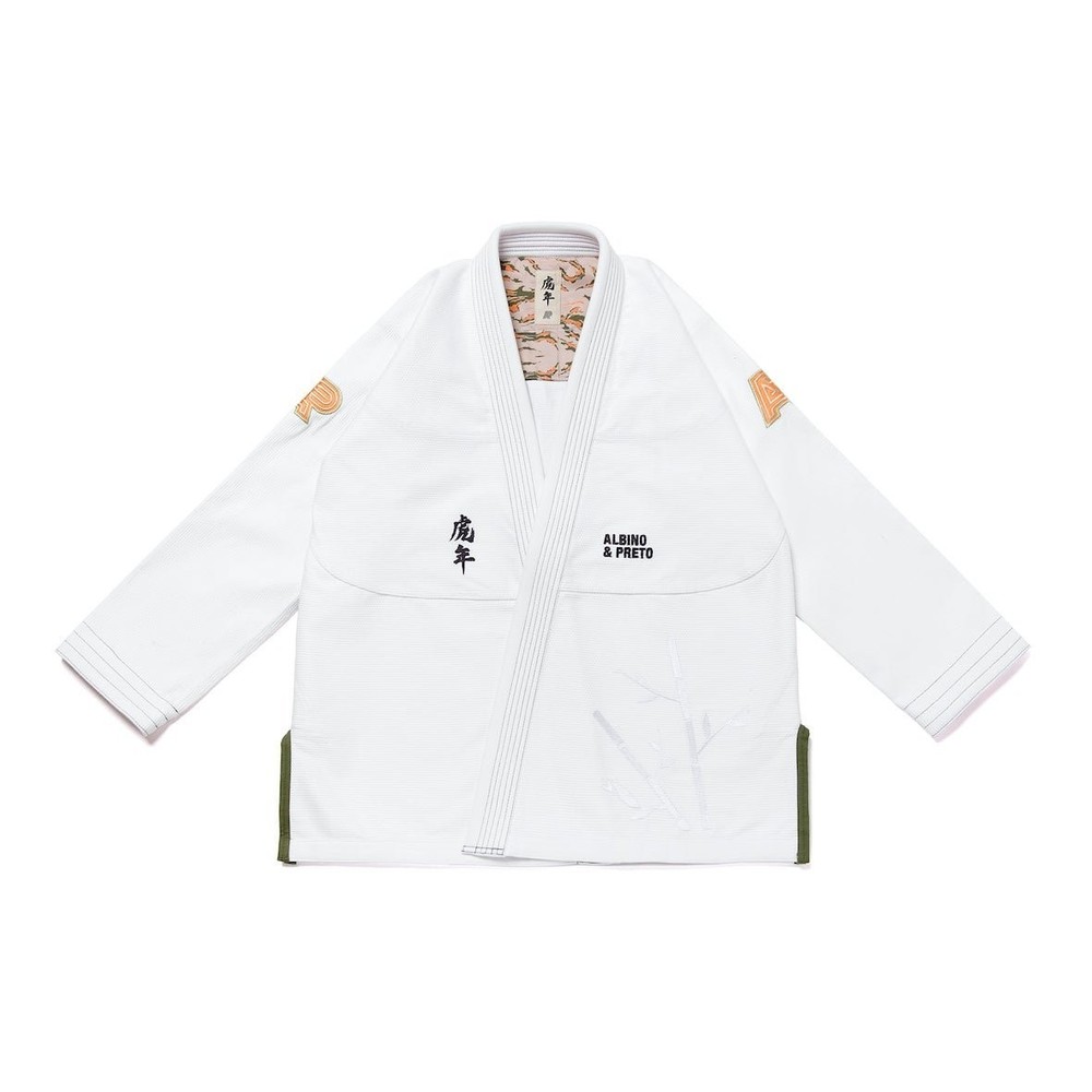 „Shoyoroll BJJ Albino and Preto Batch 110 Year of the Tiger kimonos „With Bags””