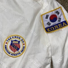 Adidas Taekwondo Dobok Top Mens Medium White Black Collar USA Korea AAU Patches
