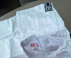 SALE !Mooto Pride Master Taekwondo Trainers Adult Long Sleeved & Pant set 180(5)