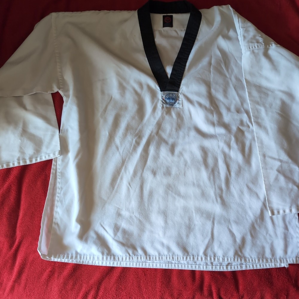 Sun Choi Brothers Taekwondo / Martial Arts Top size 6
