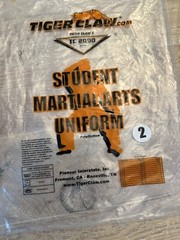 NEW! Tiger Claw TC2000 Student Martial Arts Uniform Size 2 NIP 5’2” 115 Lbs