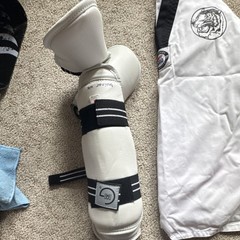 Vision Revolution Taekwondo Uniform & Protective Gear Set Size 2
