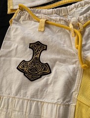 Raven Fightwear Women’s Size F2 White Yellow BJJ Gi with Thor VS Jörmungandr