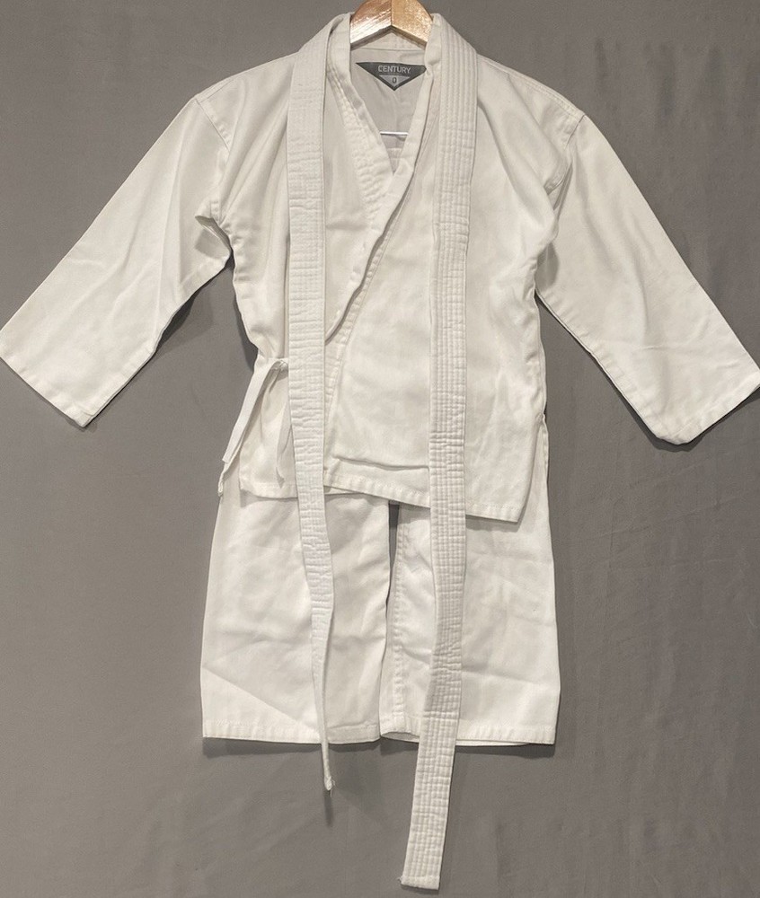 Century Youth Karate Uniform Size 0 White Kid’s Martial Arts Taekwondo Costume