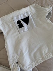 Albino & Preto Independent Jiu-Jitsu White Uniform