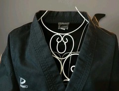 Dynamics TaeKwonDo 2 Piece Black Sz 5/190 Black Belt Club Eagle Martial Arts