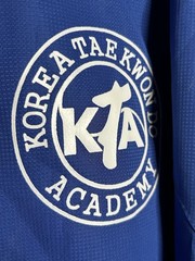 MOOTO Boys / Girls Blue & WhiteJacket Martial Arts Taekwondo Korea Size 130 (00)