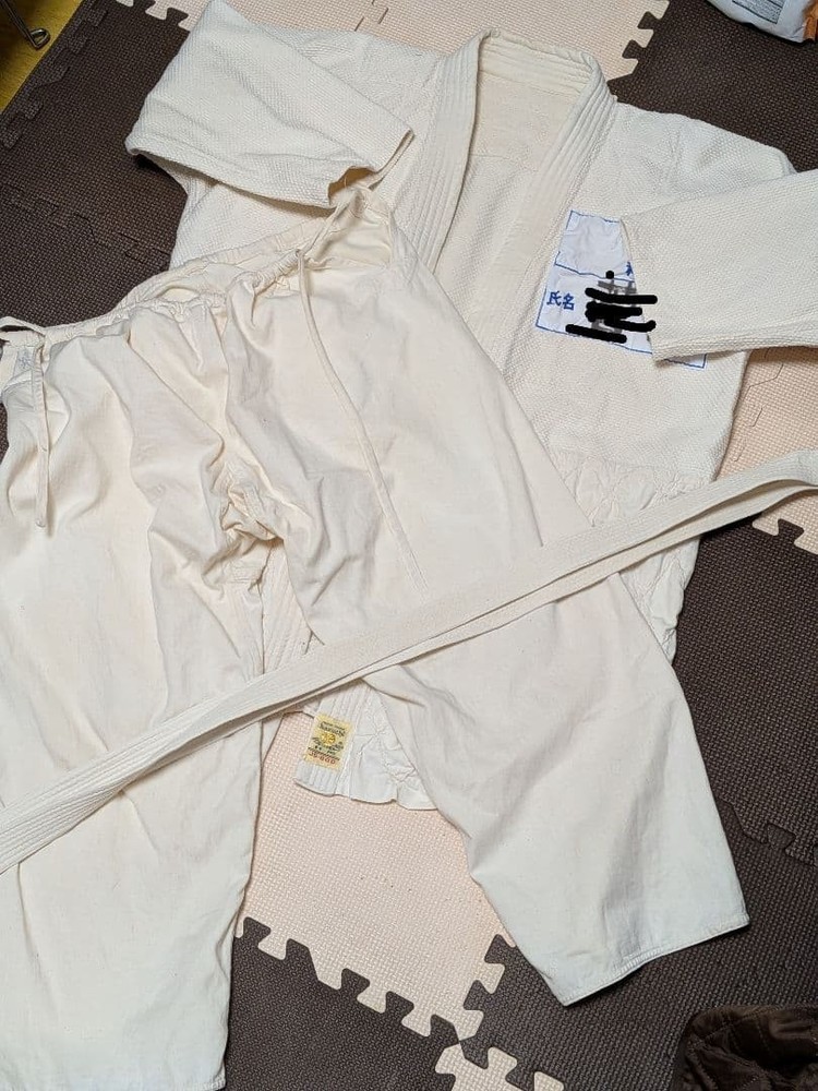 Japanese Judo Gi Uniform Kozuhi Js-800 Top And Bottom Set