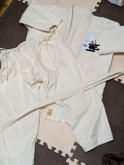 Japanese Judo Gi Uniform Kozuhi Js-800 Top And Bottom Set