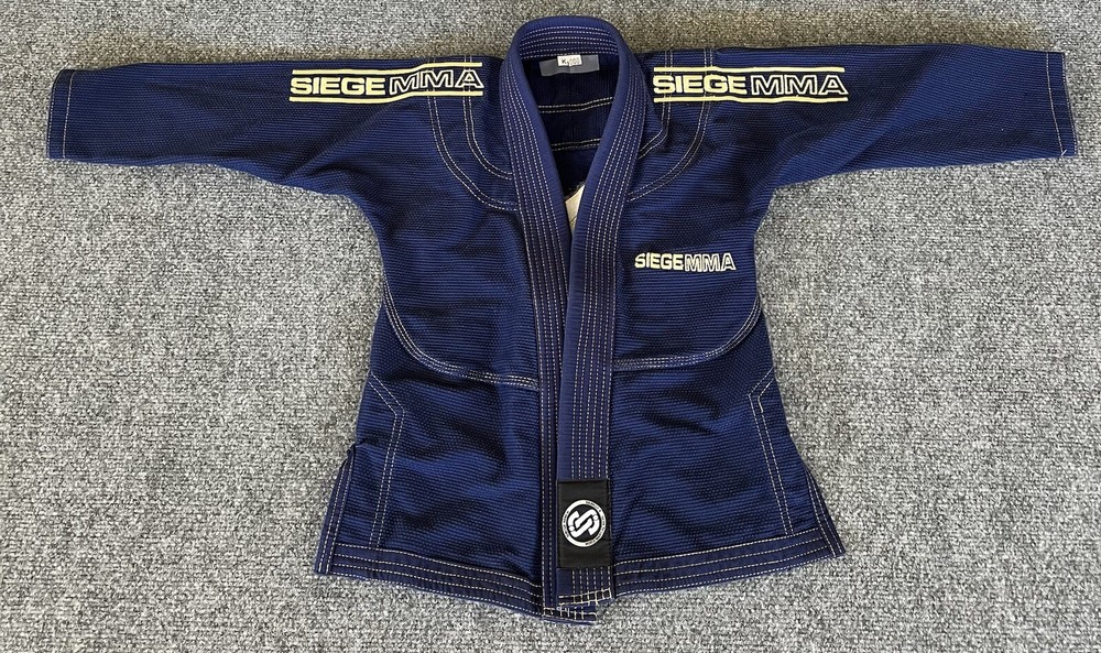 Siege MMA Kids Mixed Martial Arts Jiu Jitsu Gi Suit Outfit Size K-000