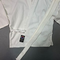 ProForce Karate Gi Martial Arts Uniform Top with White Belt Sz 00 White Student
