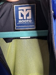 MOOTO Boys / Girls Blue & WhiteJacket Martial Arts Taekwondo Korea Size 130 (00)