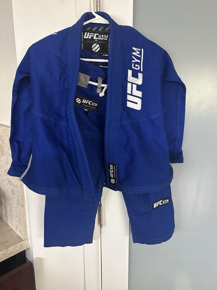UFC Gym Gi uniform Size M0 Youth Vandal Jiu Jitsu BJJ Brazilian MMA