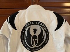 Men’s A2 Sparta Academy BJJ Cross Train MMA Kick Box Kravmaga Top & Pants White