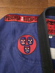 LUCKY Gi – PUSCIFER Jiu jitsu BJJ Kimono, Size A0 Fits like A1. Vintage RARE!