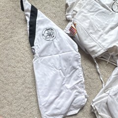 Vision Revolution Taekwondo Uniform & Protective Gear Set Size 2