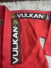 VULKAN Brazilian Jiu Jitsu GI Pro Light Size A0 Red Jacket Top Men’s