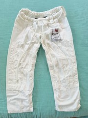 MOYA BRAND CO. Hello Kitty White Jiu-Jitsu Gi Uniform Kids Unisex Size K1