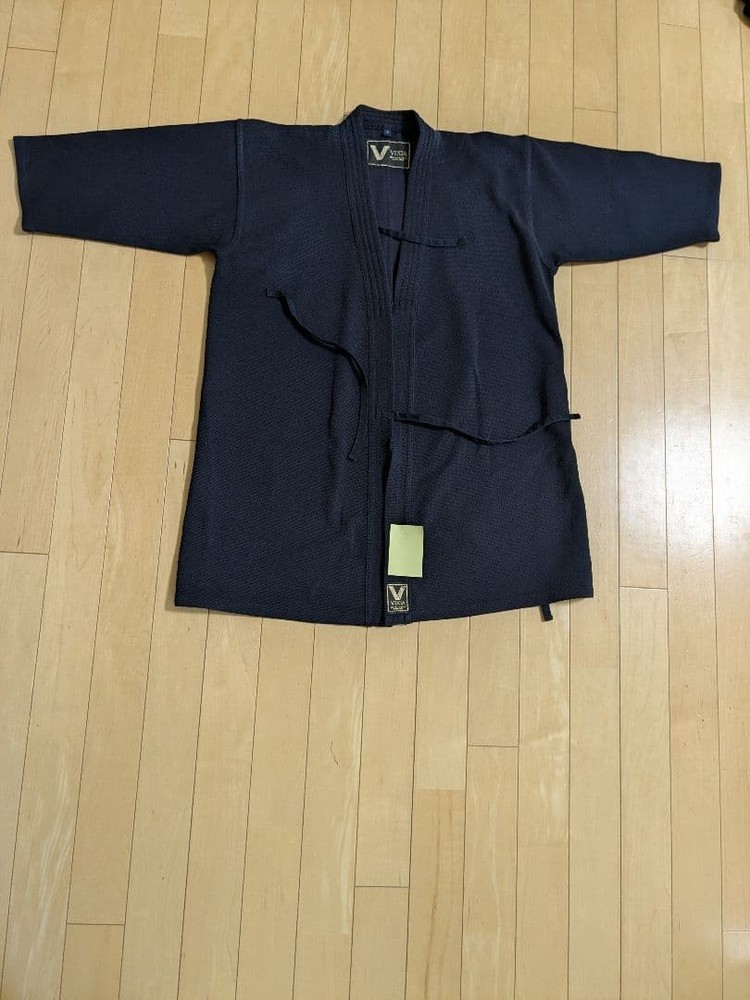 Japanese Kendo Gi Jacket Uniform Vixia Size 2 Martial Arts Wear