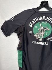 Progress “Bengal” BJJ MMA Black And Green Rashguard Size Medium