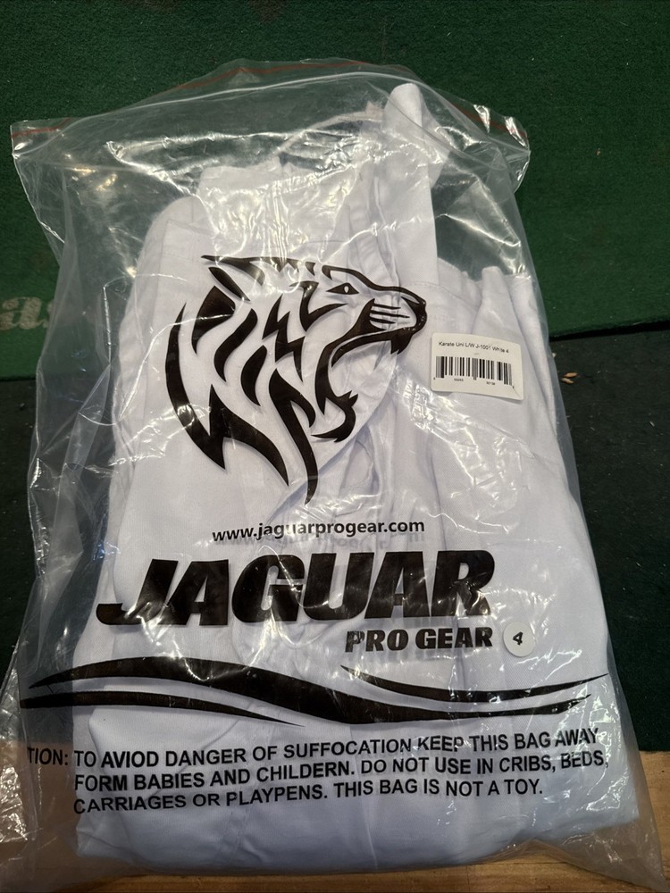 Jaguar taekwando Pro Gear Karate White Size 4