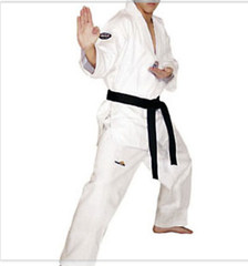 New! Tiger Claw ELITE TKD Uniform – In original packaging (Size 4)