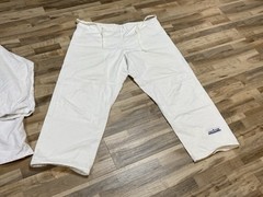 Martial arts Judo Star uniform youth size 5 heavy white cotton jacket pants belt