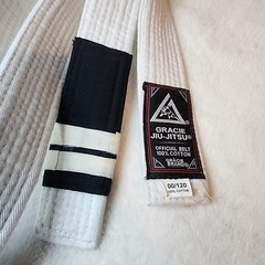Gracie Jiu-Jitsu Classic Gi With Belt Sz 00/120 (Kids 4-7) White BJJ MMA Boxing
